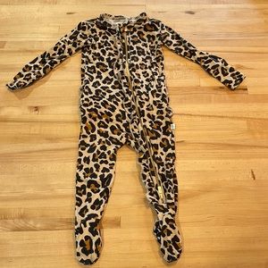 Like New - Posh Peanut footie